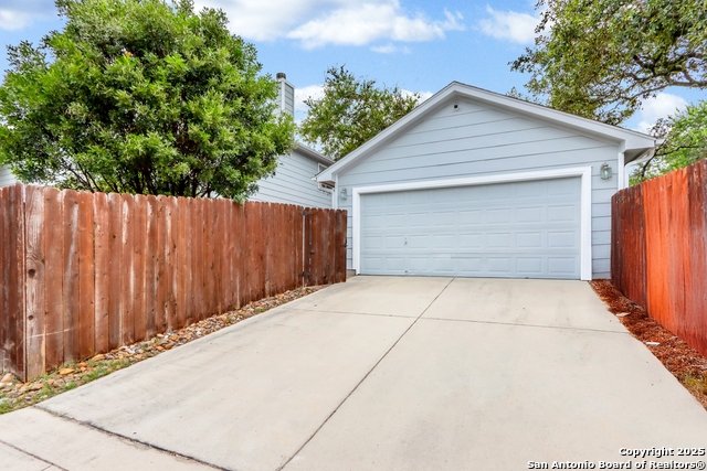 Image 42 of 43 For 10803 Sierra Ridge