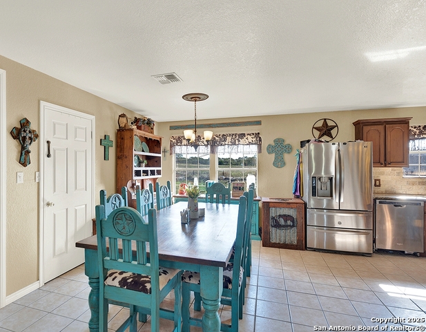 Image 8 of 49 For 10470 Fm 539