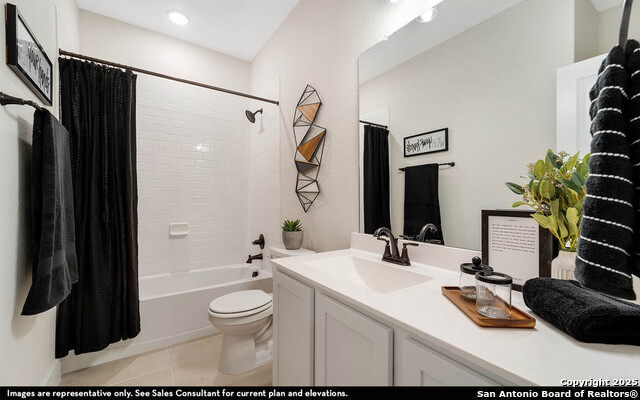 Image 23 of 25 For 417 Tim's Way