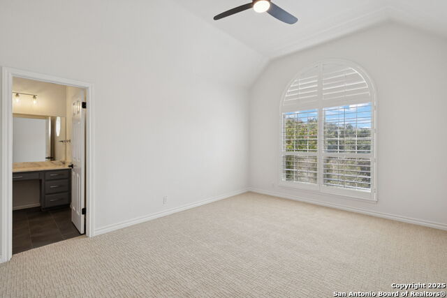 Image 18 of 43 For 19206 Grey Bluff