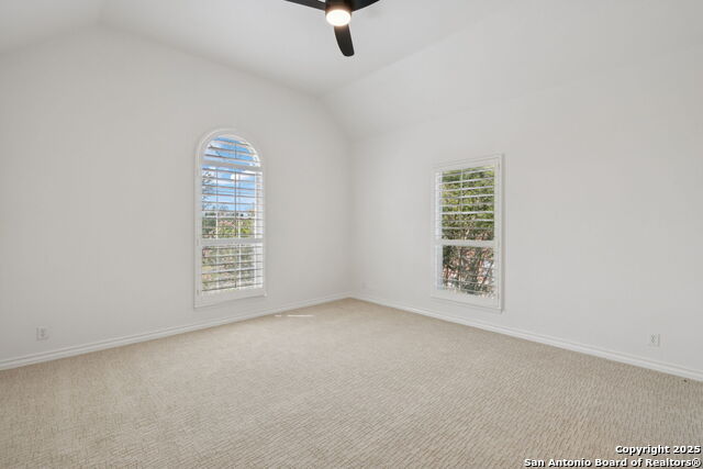 Image 28 of 43 For 19206 Grey Bluff