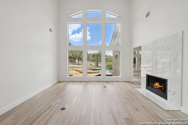Image 5 of 43 For 19206 Grey Bluff