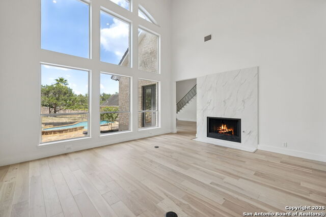 Image 6 of 43 For 19206 Grey Bluff