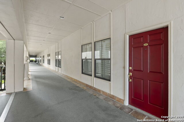 Image 20 of 24 For 100 El Prado Drive W 214
