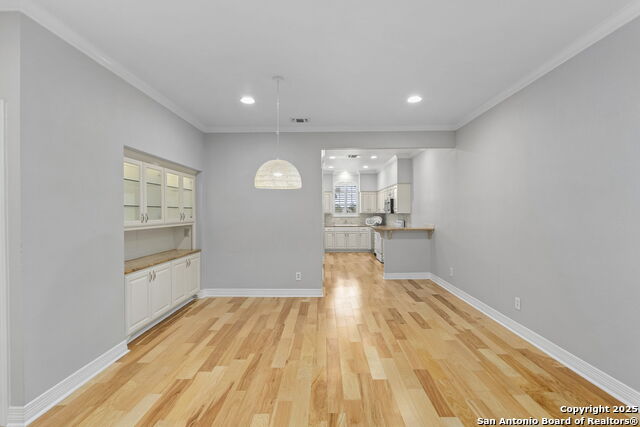 Image 8 of 24 For 100 El Prado Drive W 214
