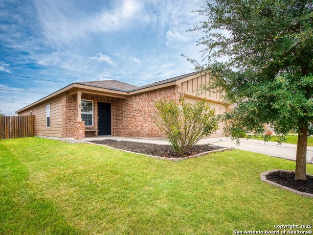 Details for 731 Veloway Trail, New Braunfels, TX 78132