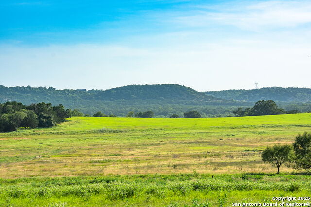 Image 7 of 10 For 449 Luke Hayes Way