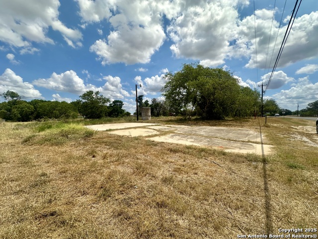 Image 4 of 4 For 9165 New Sulphur Springs Rd