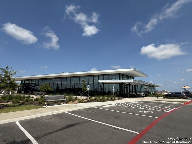 Image 27 of 32 For 9024 James Bowie