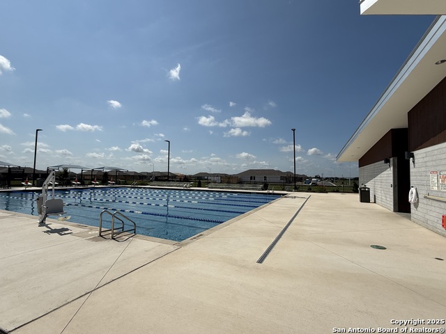 Image 31 of 32 For 9024 James Bowie