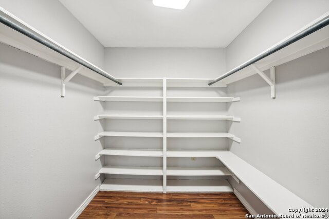 Image 26 of 50 For 1505 B St  
