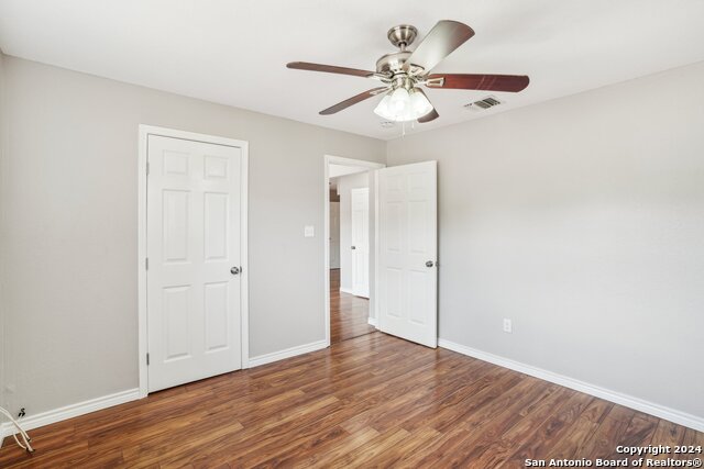 Image 33 of 50 For 1505 B St  