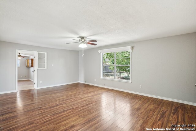Image 35 of 50 For 1505 B St  