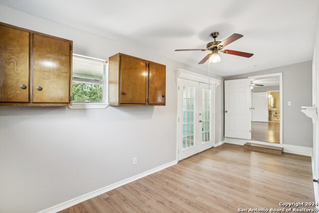 Image 40 of 50 For 1505 B St  
