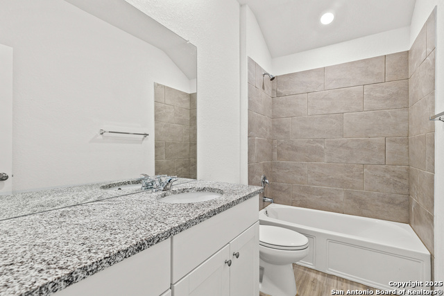 Image 33 of 41 For 31821 Nimbus