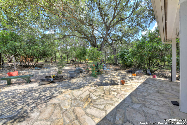 Listing photo id 24 for 639 Bluff Ridge Ct