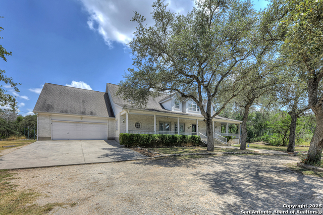 Listing photo id 32 for 639 Bluff Ridge Ct
