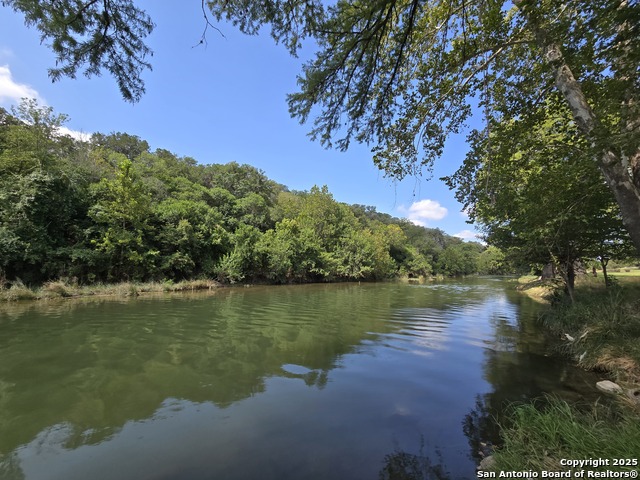 Listing photo id 40 for 639 Bluff Ridge Ct