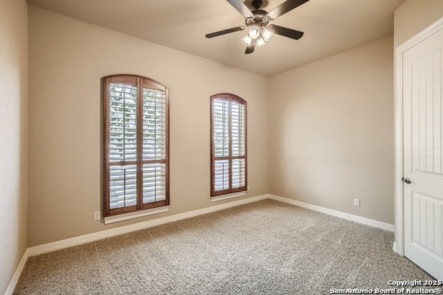 Image 15 of 26 For 18527 Canoe Brook