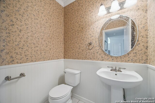 Listing photo id 22 for 2443 Cove Hill
