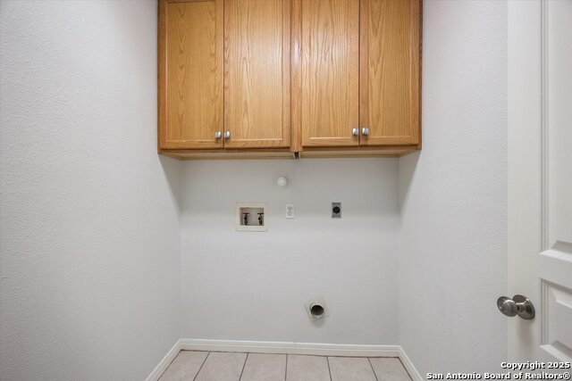 Listing photo id 24 for 2443 Cove Hill