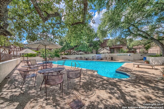 Image 28 of 28 For 8715 Starcrest 48