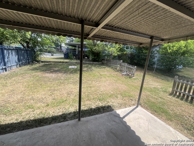 Image 8 of 19 For 5814 Deer Horn  2