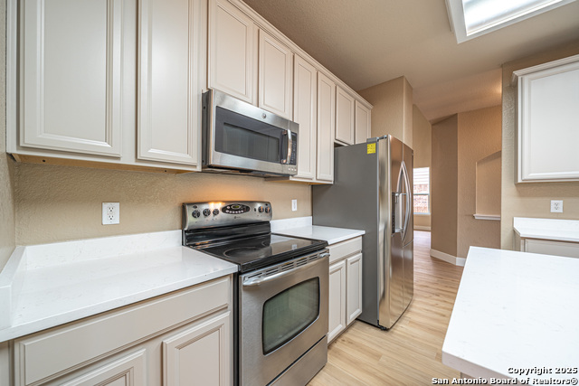 Image 14 of 33 For 228 Bright Chase