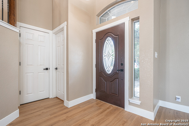 Image 8 of 33 For 228 Bright Chase