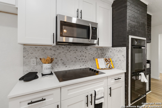 Image 11 of 46 For 2902 Belvoir Dr