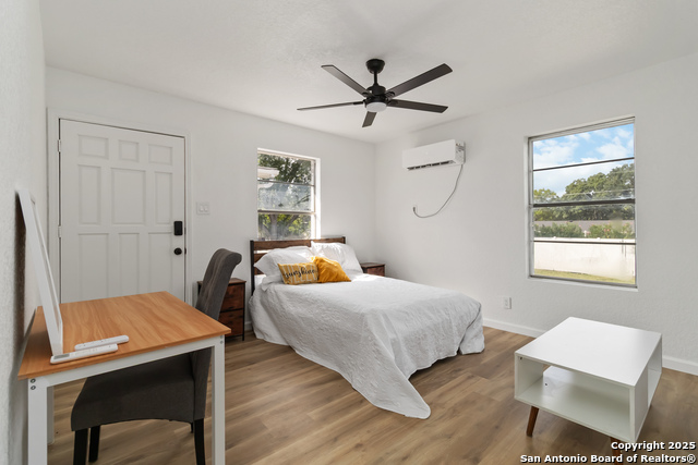 Image 19 of 46 For 2902 Belvoir Dr