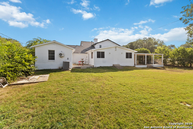 Image 35 of 46 For 2902 Belvoir Dr