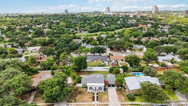 Image 38 of 46 For 2902 Belvoir Dr