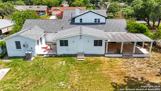 Image 40 of 46 For 2902 Belvoir Dr