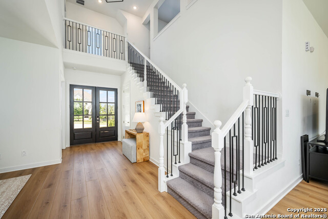 Image 4 of 35 For 139 Newcourt Pl