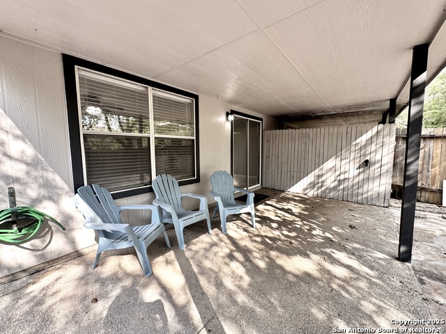 Image 33 of 39 For 6022 Bantry Bay