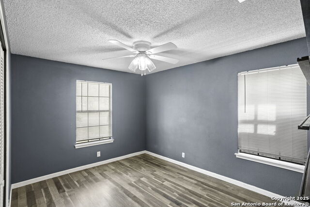 Listing photo id 18 for 7327 Lazy Trl