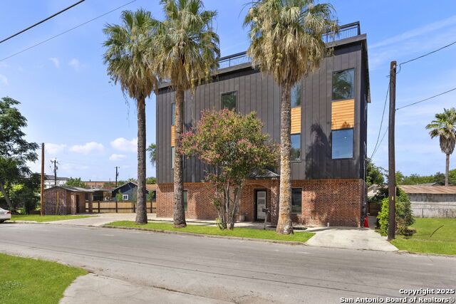 Details for 727 Park Ave E, San Antonio, TX 78212