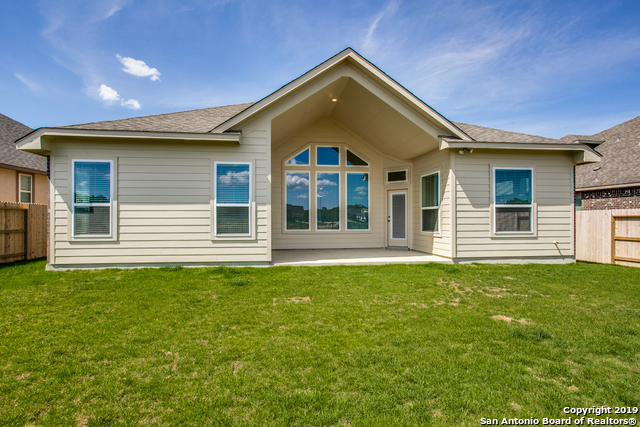 Listing photo id 23 for 114 Telford Way