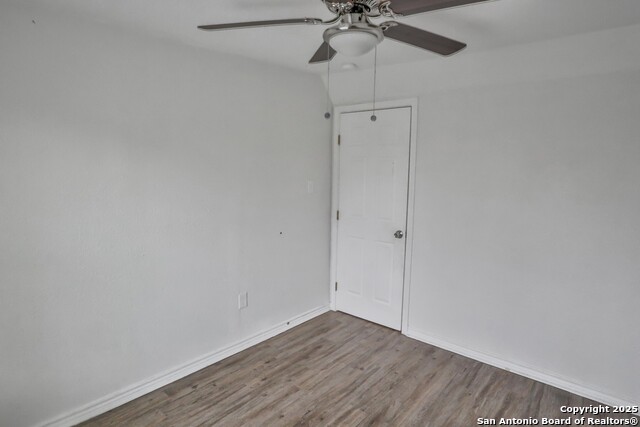 Image 15 of 19 For 2426 Cincinnati Ave  2426