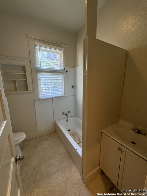Image 11 of 16 For 262 Orchard  