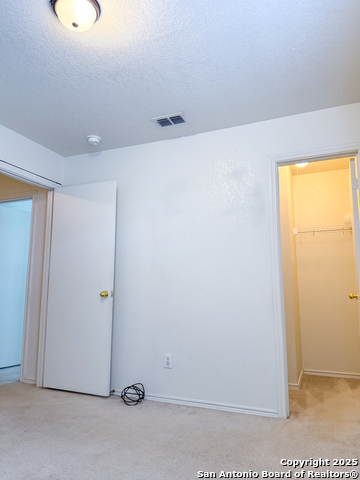 Image 25 of 27 For 427 Orchard Willow