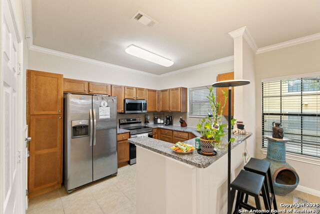 Image 11 of 30 For 6160 Eckhert  204