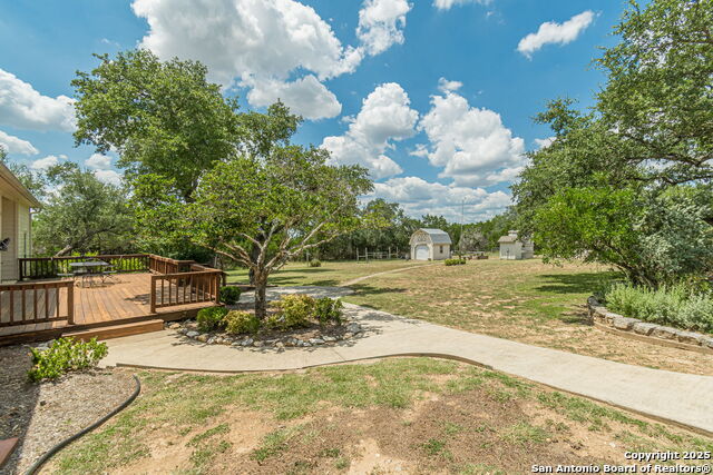 Listing photo id 18 for 7242 Exeter Ave