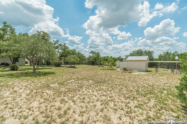 Listing photo id 35 for 7242 Exeter Ave