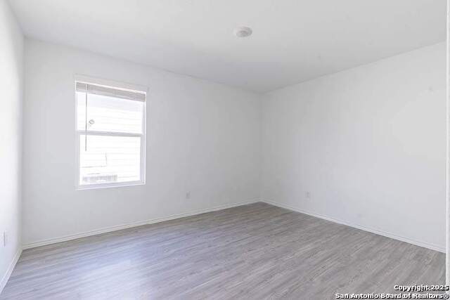 Image 16 of 23 For 15107 Greenfield Mill