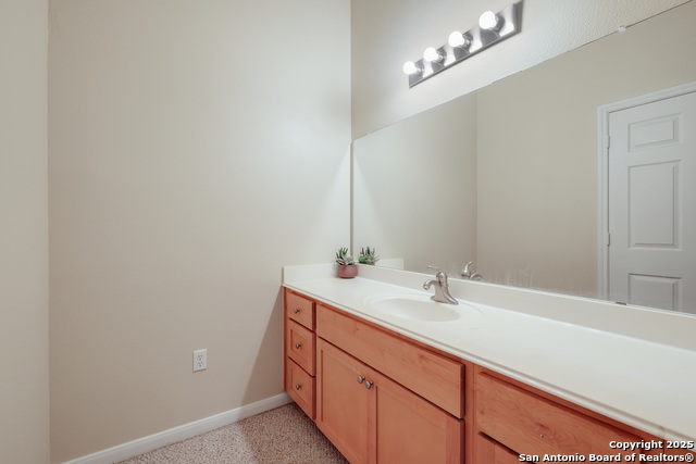 Image 15 of 29 For 6160 Eckhert Rd  #903