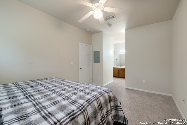 Image 22 of 29 For 6160 Eckhert Rd  #903