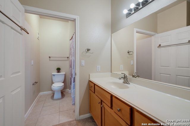 Image 23 of 29 For 6160 Eckhert Rd  #903