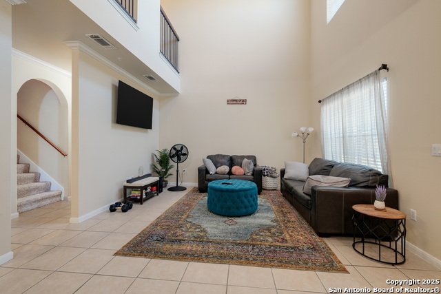 Image 3 of 29 For 6160 Eckhert Rd  #903